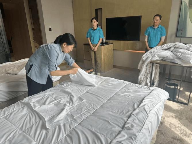 政企联动 技能筑梦丨葭沚就业服务站联合企业开展客房职业培训